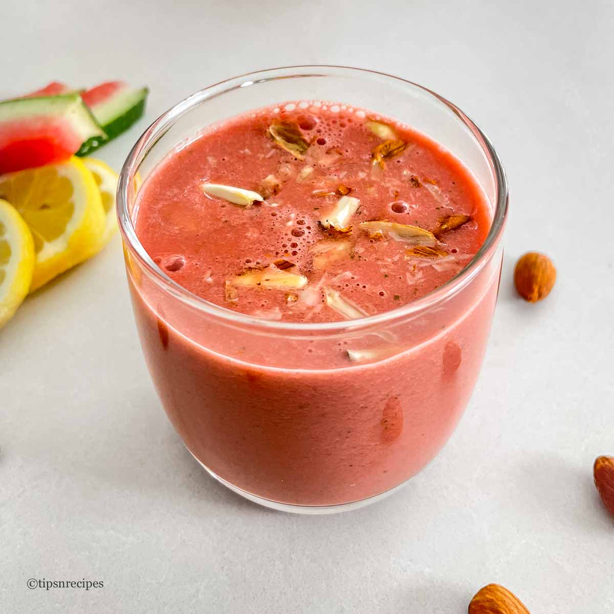 A glass of watermelon smoothie for weight loss.