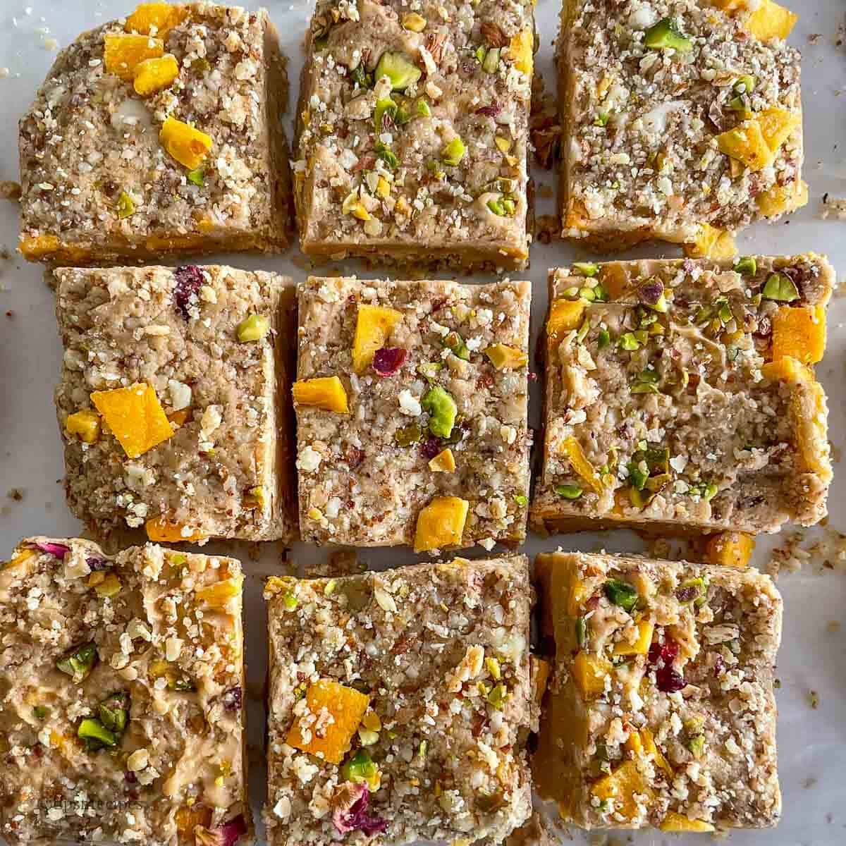 Sliced Mango and dry fruits bars.